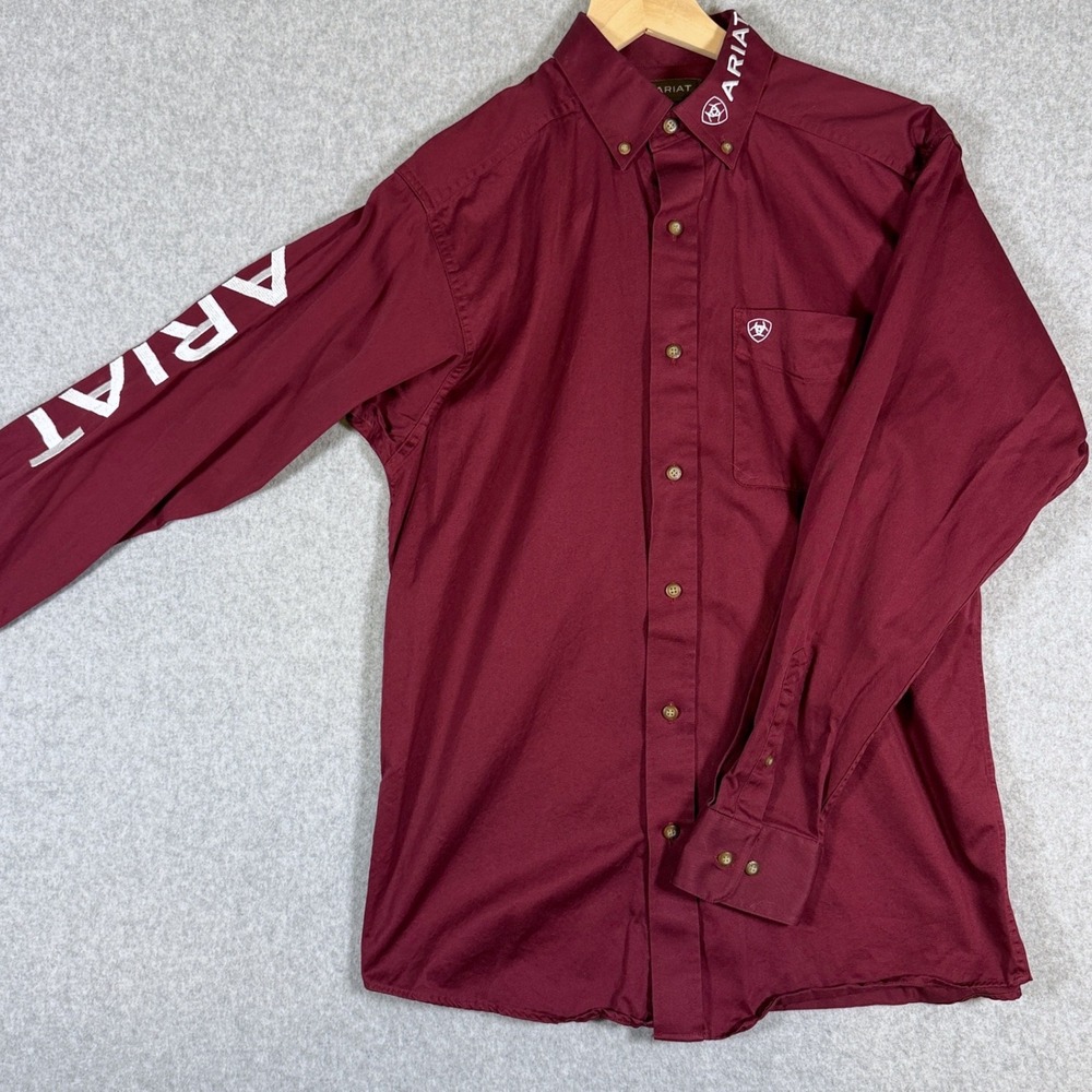 Ariat Team Logo Twill Button Down Shirt Mens Small Burgundy Long Sleeve Western